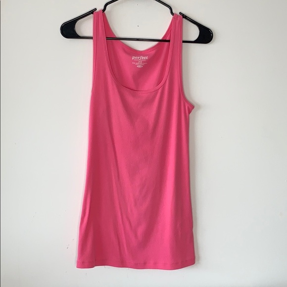 2 Old Navy Tank Tops - Picture 2 of 6